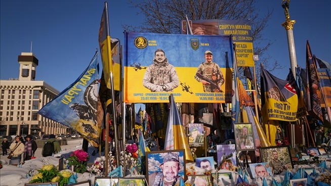 Ukraine and Russia Return to the Negotiating Table