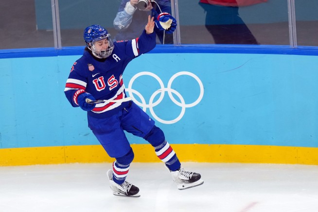 US Wins 3rd Gold in Women's Hockey