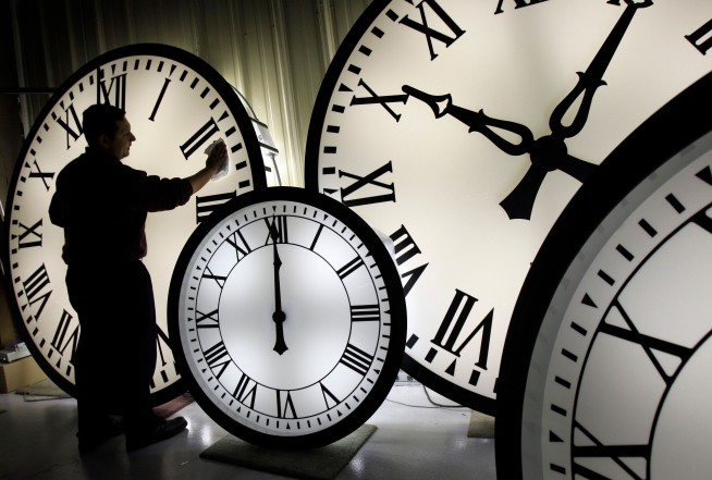 Op-Ed: One Way to Settle the Clock Change Debate