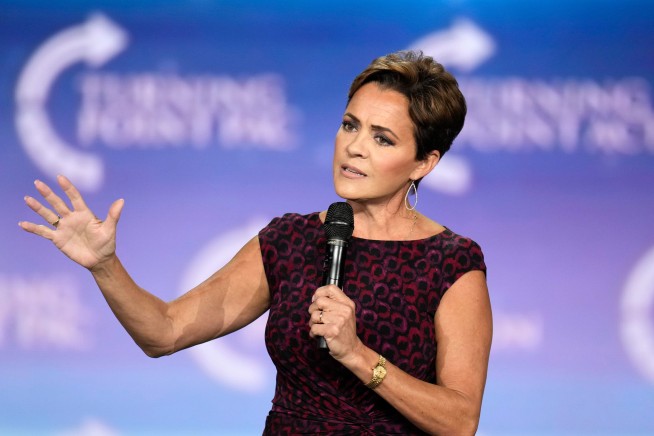 Judge Voids Mass Layoffs at Voice of America