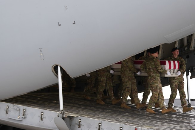 Report: Pentagon Isn't Telling Full Story of Troop Injuries