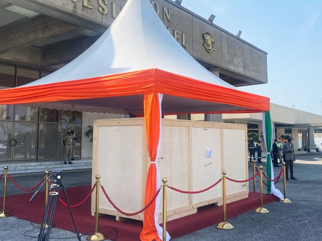 After a Century, France Returns a Sacred Drum to Ivory Coast