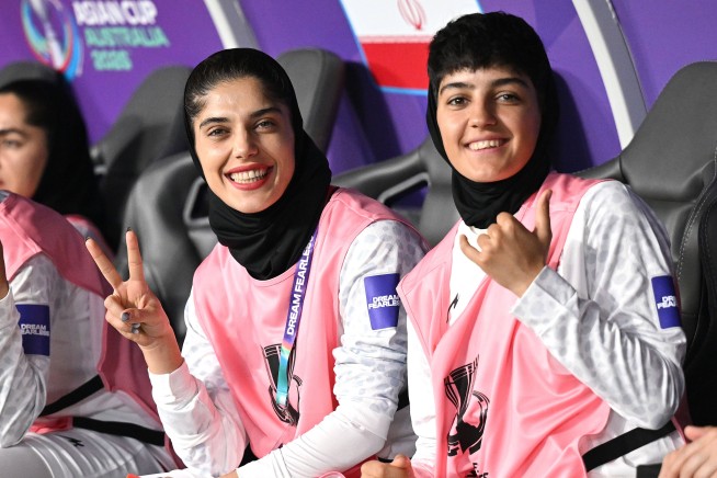 Most Iranian Women's Soccer Defectors Drop Asylum Bid