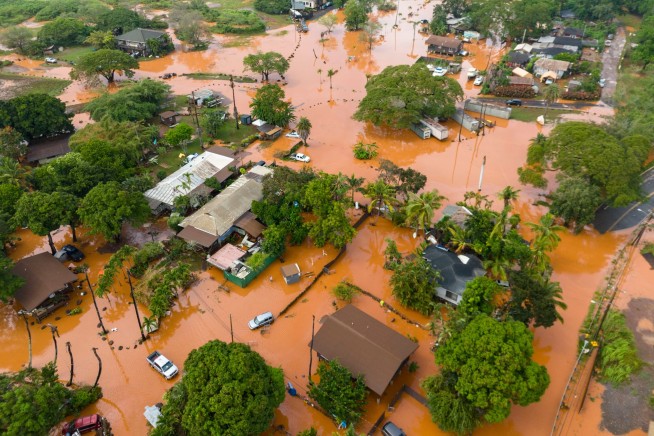 72 Airlifted Out of Camp Amid Massive Hawaii Floods