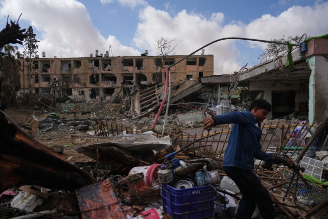 After Trump Ultimatum, Iran Issues New Threats