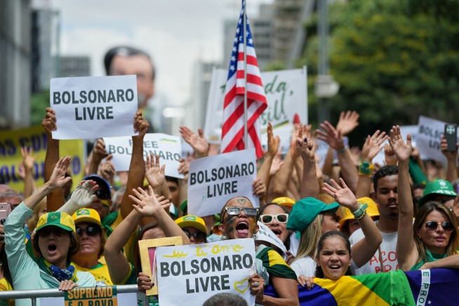 Bolsonaro Will Serve Rest of 27-Year Sentence at Home