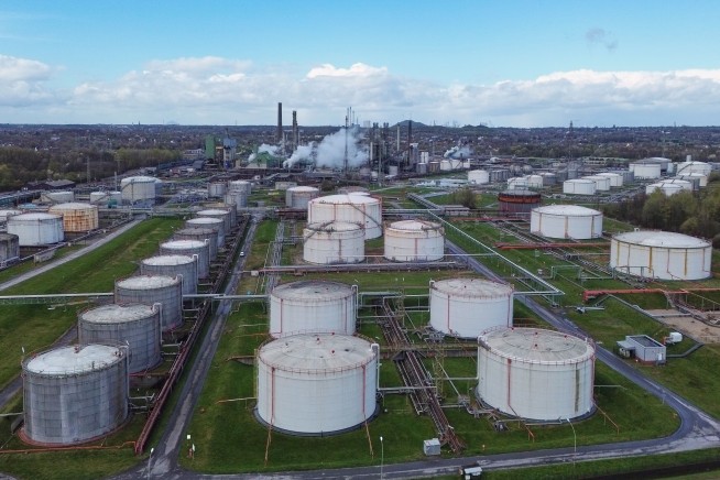 Stocks Post Worst Week Since Start of Iran War