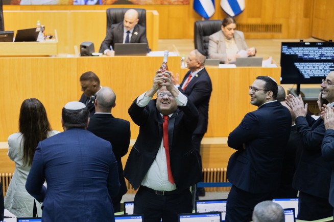 Outcry Meets Israeli Law on Hanging Convicted Palestinians