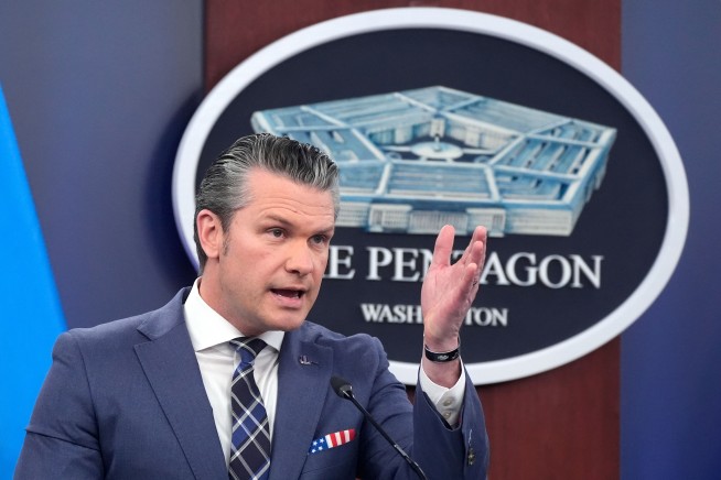 Report: Hegseth Broker Sought Defense Investment Before War