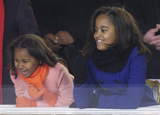 Bush Twins Offer Tips to Obama Girls