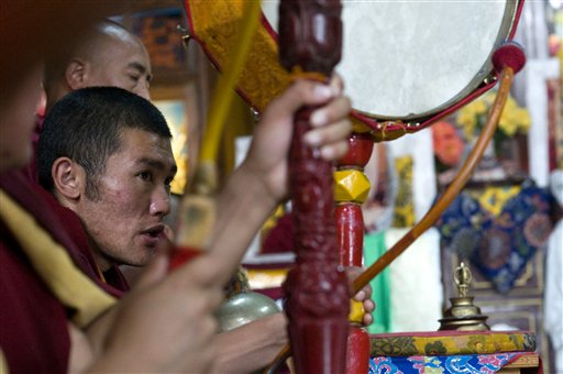 China Busts 100 Monks After Attack on Police