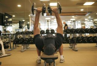 Recession-Hit Gym Rats Find Cheaper Ways to Work Out