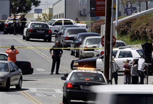 Gunman Kills 2, Self at Calif. Medical Center