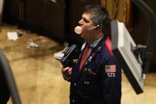 Stocks Stall on Earnings; Dow Climbs 6