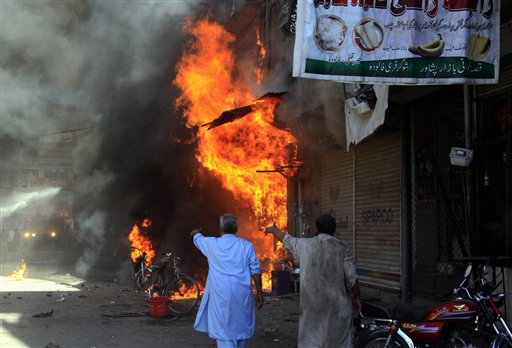 Taliban Warns Pakistan of Major Attacks