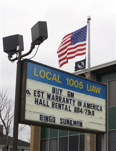 UAW Overwhelmingly Backs GM Concessions