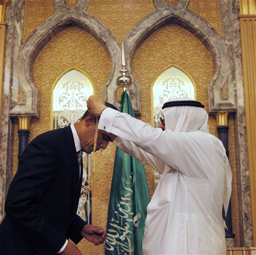 Obama Granted Saudi King's Bling Award