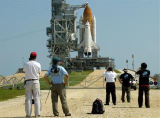 NASA Scrubs Shuttle Launch