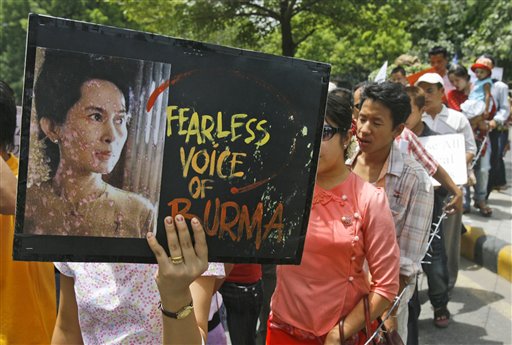 Protesters Worldwide Mark Suu Kyi's Birthday