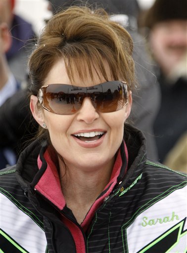 Ethics Scandal Is No Waterloo for Palin