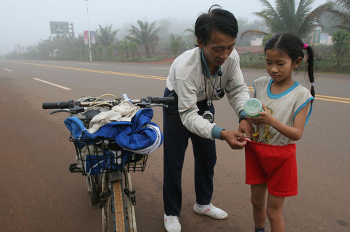 8-Year-Old Marathoner's Father Denies Abuse