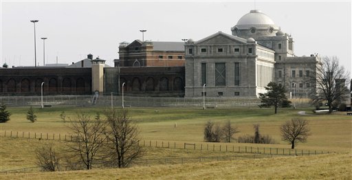 WH Eyes US Prison, Court Complex for Gitmo Detainees