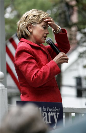 Clinton Will Regift Fugitive Fundraiser's Donation