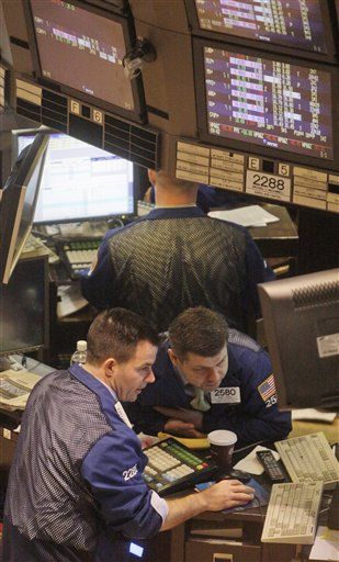 Dow Drops 36 as Consumer Data Saps Stocks