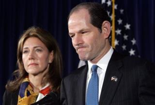 Spitzer Eying Return to Politics: Insiders