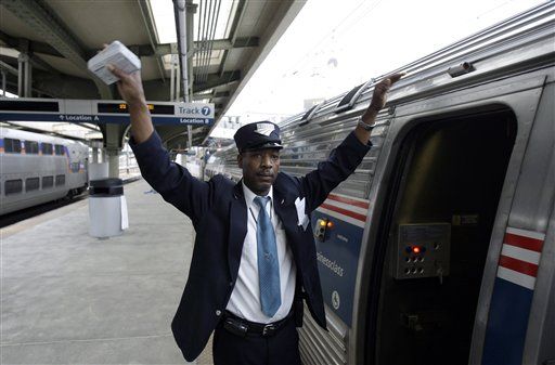 Senate OKs Passenger Guns on Amtrak