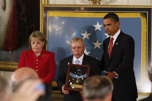 Fallen Soldier Awarded Medal of Honor