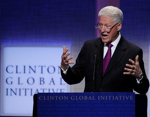 Ex-Aide: Clinton Got a Little Too Close