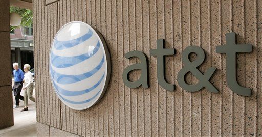 AT&T Asks Employees to Slam Net Neutrality