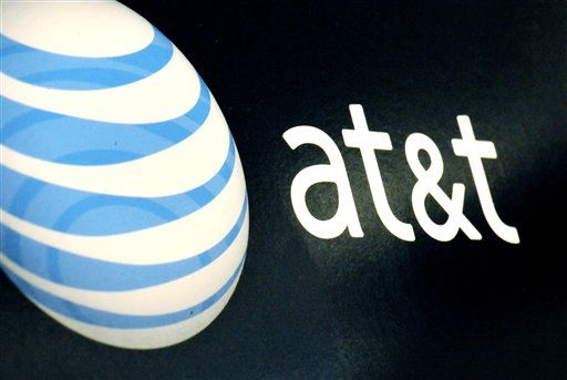 AT&T Sues Verizon Over 'Misleading' TV Ads