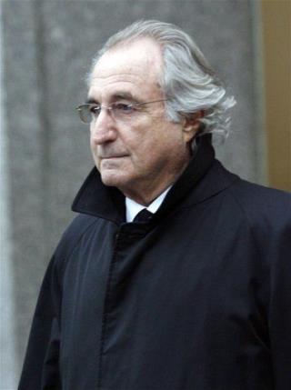 FBI Arrests Two More Madoff Aides