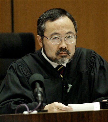 Judge Who? No Placard for Ito After Many Thefts