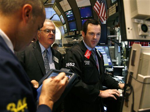 Dow Down 154 in Wake of Dubai Crisis