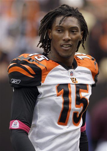 Bengals WR Chris Henry on Life Support