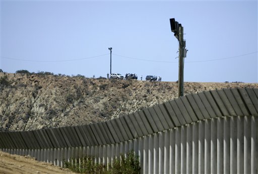 Mexican Border Fence Grows