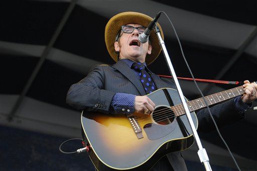Elvis Costello Pulls Out of Israel Concerts in Protest