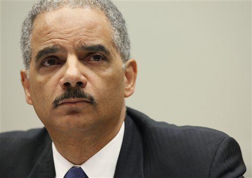 Holder Talks Immigration with Police Chiefs