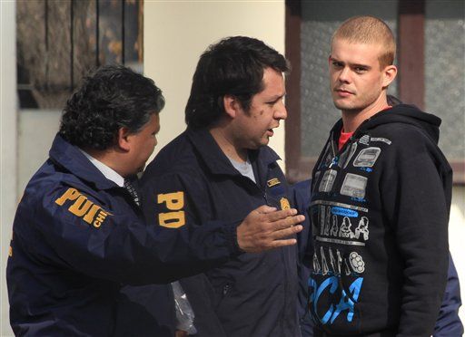 Cops: Van Der Sloot Tried to Sell Holloway Details