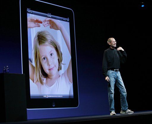Jobs Touts iPhone 4's 'Retina Display'