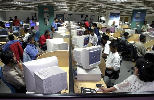 Call Centers Go From Booming to Begging