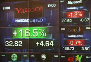 Microsoft Opens Window To Yahoo! Deal