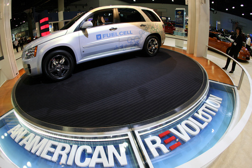 GM Road-Tests Hydrogen Fuel