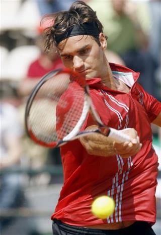 Federer Upset In Third Round At Rome