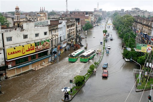 Bengali Cyclone Toll Hits 1,100