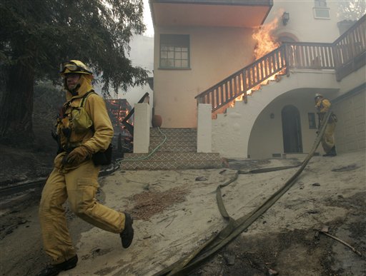 Wildfire Destroys Malibu Homes