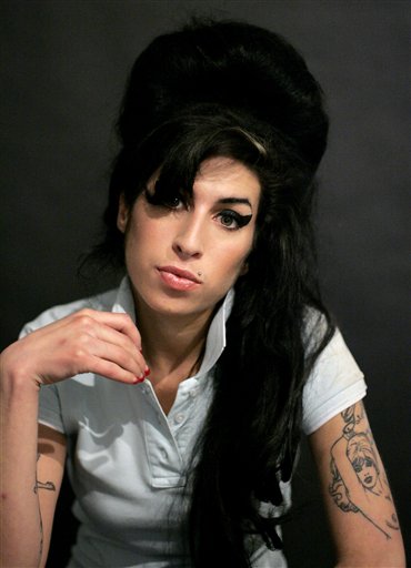 Winehouse Whines About Jailed Hubby, Cancels Tour